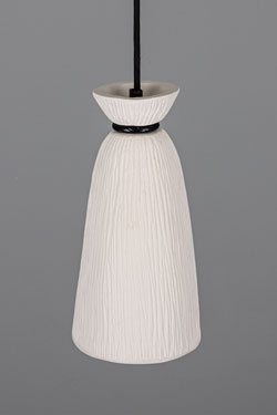 Elongated white ceramic pendant light Pando. Mullan. 