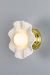 Wavy and grooved ceramic round wall light Rivale. Mullan. 