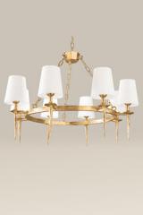 Mancha chandelier 8 lights gold. Objet insolite. 