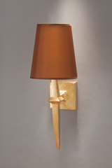 Gilded wall lamp and terracotta lampshade Adam. Objet insolite. 