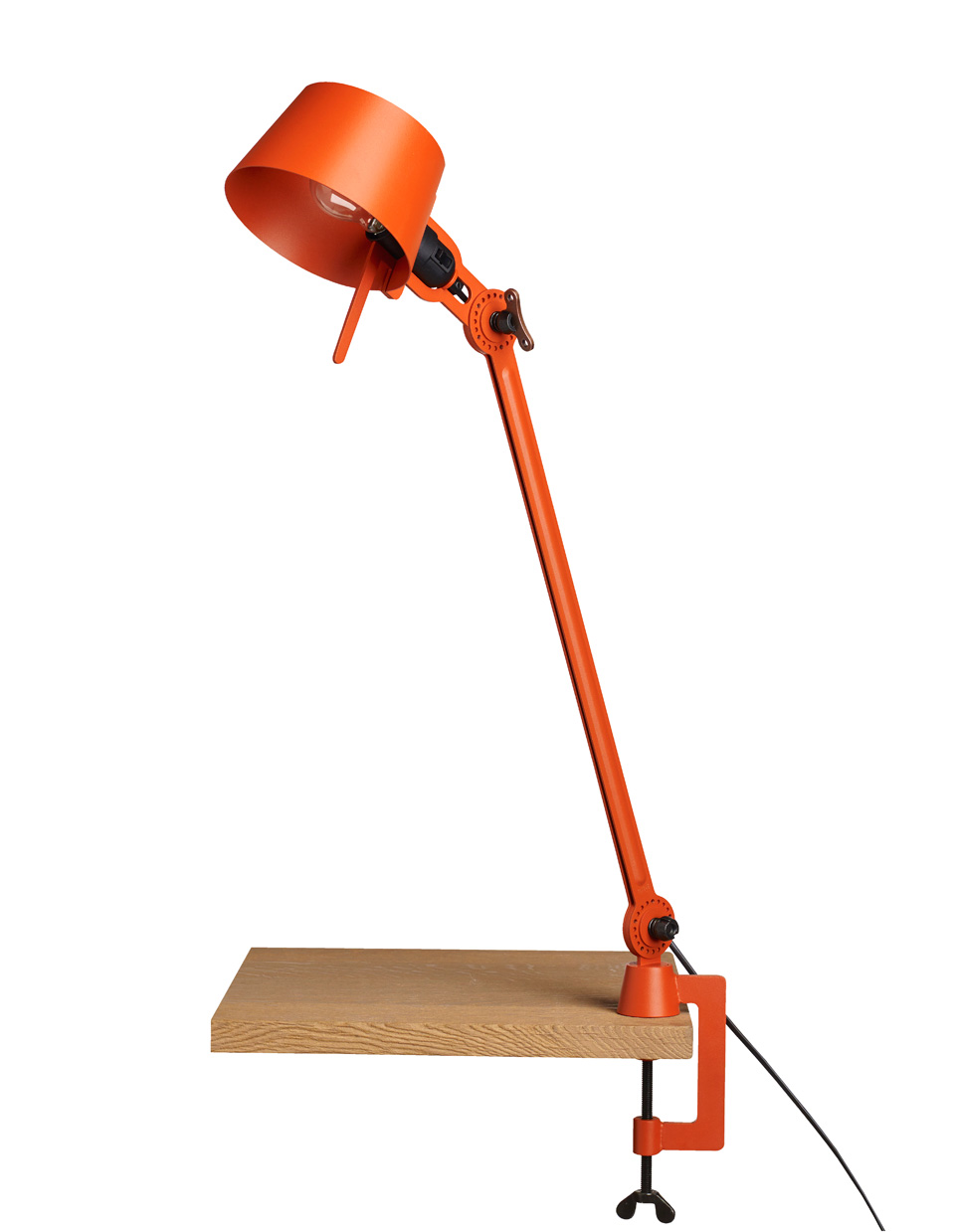 Grande lampe de bureau sur étau Bolt Desk en métal orange. Tonone. 