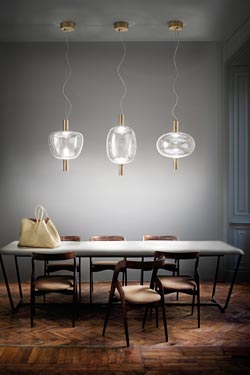 Reflex contemporary oval pendant lamp with LED lighting. Vistosi. 
