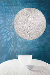 Suspension sphère en murrine de verre blanc soufflé Rina 35. Vistosi. 