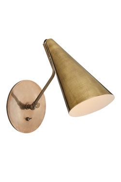 Clemente antique brass articulated wall light. Visual Comfort&Co.. 