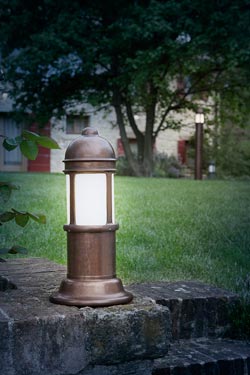 Small country-style outdoor beacon Postierla 43cm - Exterior path & step lighting by Aldo Bernardi