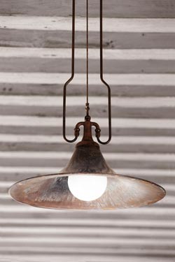 Large flared pendant lamp in aged brass - Pendants by Aldo Bernardi