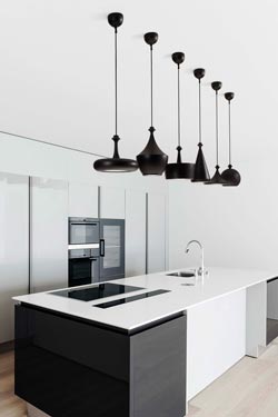 Suspension boule en céramique rayures platine et cuivre brillant