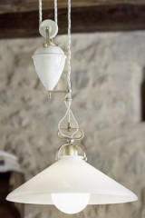 Suspension cône et contrepoids en verre dépoli et porcelaine blanche - Suspension by Aldo Bernardi