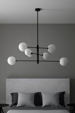 Atom lustre 8 lumières en laiton satiné