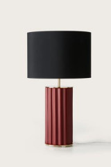 Lampe de table en céramique ondulée grenat Sonica - Lampe de table by Aromas