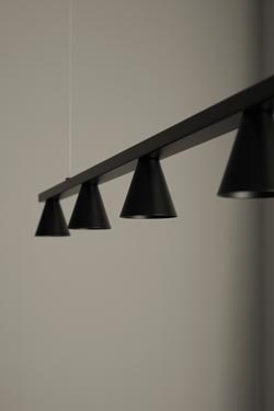 Rampe 5 lumières noire Lyb