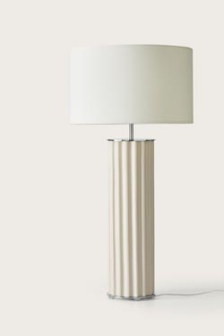 Table lamp in beige wavy ceramic Onica - Table lamps by Aromas