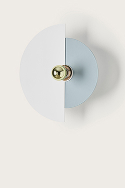 Haban half-circle wall lamp in blue and white - Wall lights by Aromas