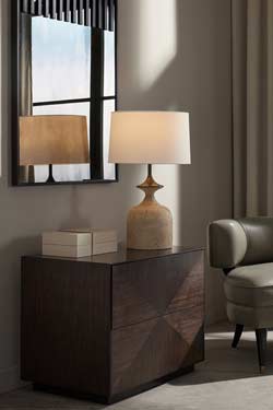 Grande lampe de table en travertin et métal bronze Bridgeport