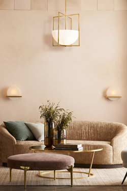 Suspension lanterne en laiton antique et verre opale Royce