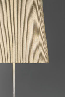 Lampadaire Virginia avec grand abat-jour 