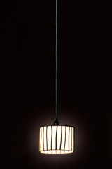 Small white opaque glass pendant Curvas - Pendants by Arturo Alvarez