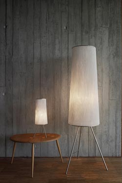 Ura white contemporary table lamp