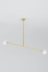 Suspension asymétrique 2 lumières sur tige Two Sphere - Suspension by Atelier Areti