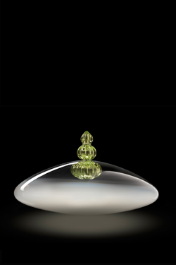 Padma contemporary table lamp in white and green Venetian crystal<br/> - Table lamps by Barovier&Toso