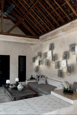 Alumina large contemporary wall light  Art Deco 
