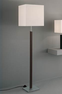 Floor lamp in walnut, chromed metal and white chintz - Floor lamps by Baulmann Leuchten
