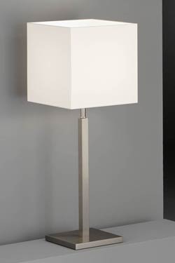 Lampe carrée métal nickelé mat et abat-jour en chintz blanc - Lampe de table by Baulmann Leuchten
