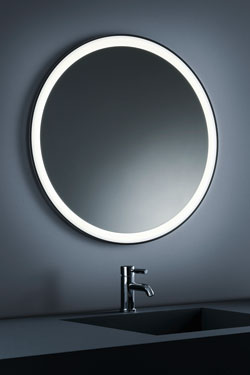 Miroir lumineux de salle de bains rond, bord inox poli - Salle de bains by Baulmann Leuchten
