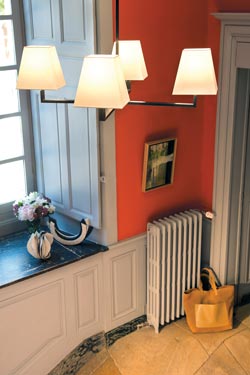 Large four-arms pendant in patinated bronze S18