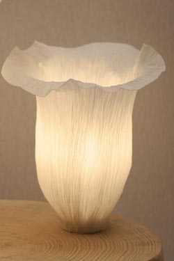 Grande lampe Clochette ouverte  - Lampe de table by Charlot&Cie