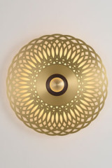 Atmos Lace grande applique mandala dorée - Applique by CVL Luminaires