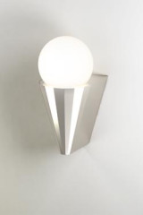 Cornet applique de salle de blanc boule blanche et nickel poli - Salle de bains by CVL Luminaires