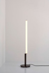 Signal Solo 115 floor lamp in black  graphite brass - Floor lamps by CVL Luminaires