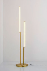 Signal duo lampadaire doré en laiton satiné - Lampadaire by CVL Luminaires