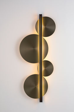 Strate Moon grande applique contemporaine en laiton noir - Applique by CVL Luminaires