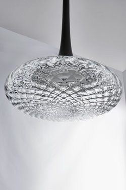 Suspension Louis XS finition graphite, verre opale 