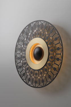 Wall lamp EARTH-TURTLE small model in satin brass and graphite