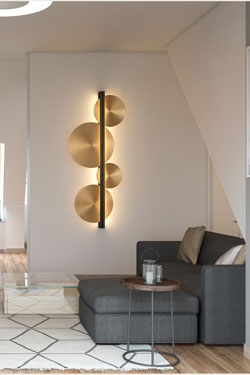 Strate Moon disc wall lamp in satined brass