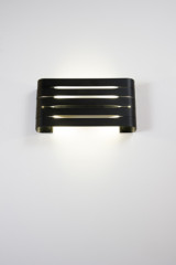 Orgue applique murale noire, rectangulaire et ajourée - Applique by Dark