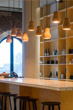 Designer pendant light in cork 1 light