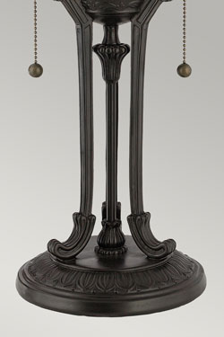 Lampe de table Tiffany fer forgé et verre ambré