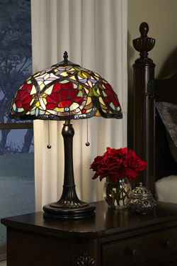 Lampe de table Tiffany rose rouge Larissa