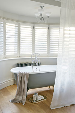Lustre salle de bain chrome et verre Cheadle