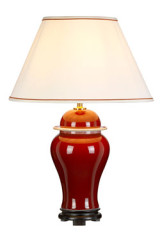 Oxblood lampe de table en céramique rouge vernis - Lampe de table by Elstead Lighting