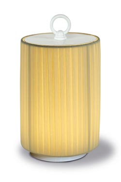 Starlet portable lantern in ivory crepe - Cordless lamps by Estro