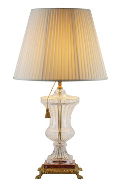 Madison crystal amphora table lamp - Table lamps by Estro