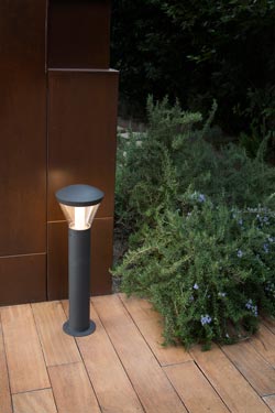 Shelby Dark Gray Aluminum Outdoor Beacon Large Model