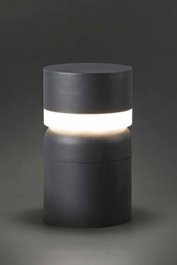 Very short aluminum outdoor beacon and LED lighting - Exterior path & step lighting by Faro