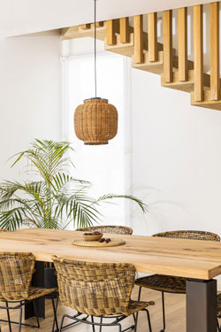 Rattan lantern pendant Tupai 