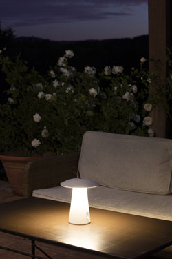 Task lampe baladeuse sans fil champignon blanc